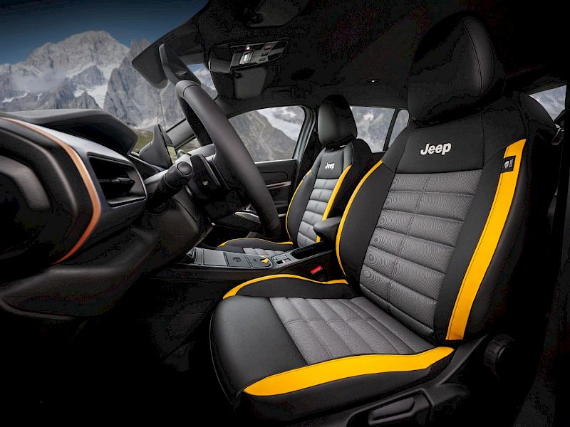 Bild jeepavenger4xethenorthfaceedition_1.800x600.jpg