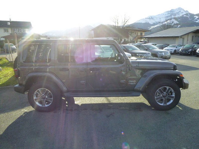 Jeep Wrangler Sahara Unlimited 2,0 T GME 8AT