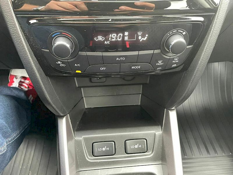 Suzuki Vitara 1,5 Hybrid ALLGRIP 6AGS flash