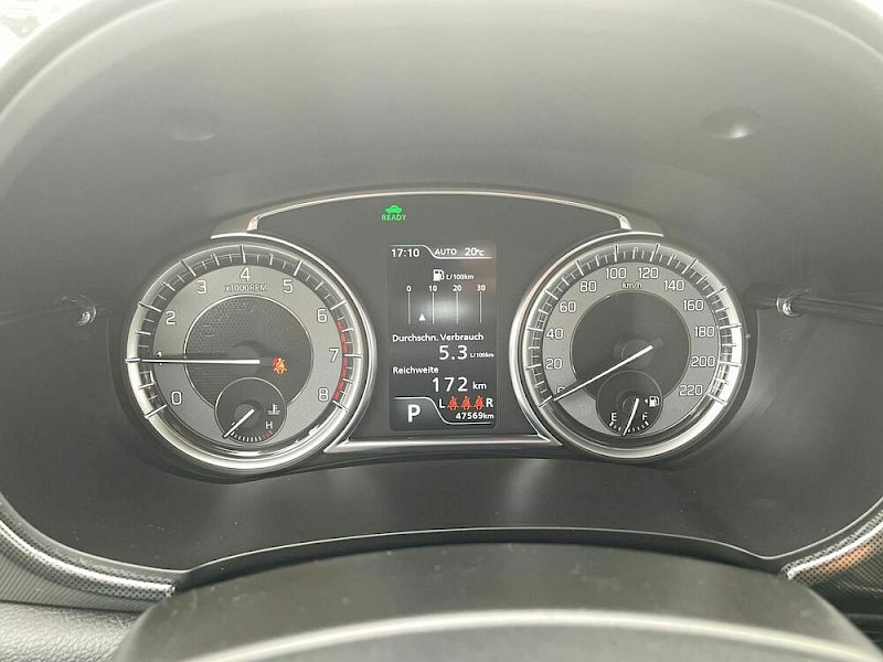 Suzuki Vitara 1,5 Hybrid ALLGRIP 6AGS flash