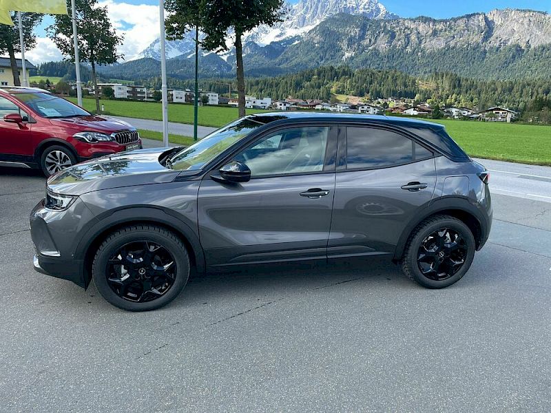 Opel Mokka Black