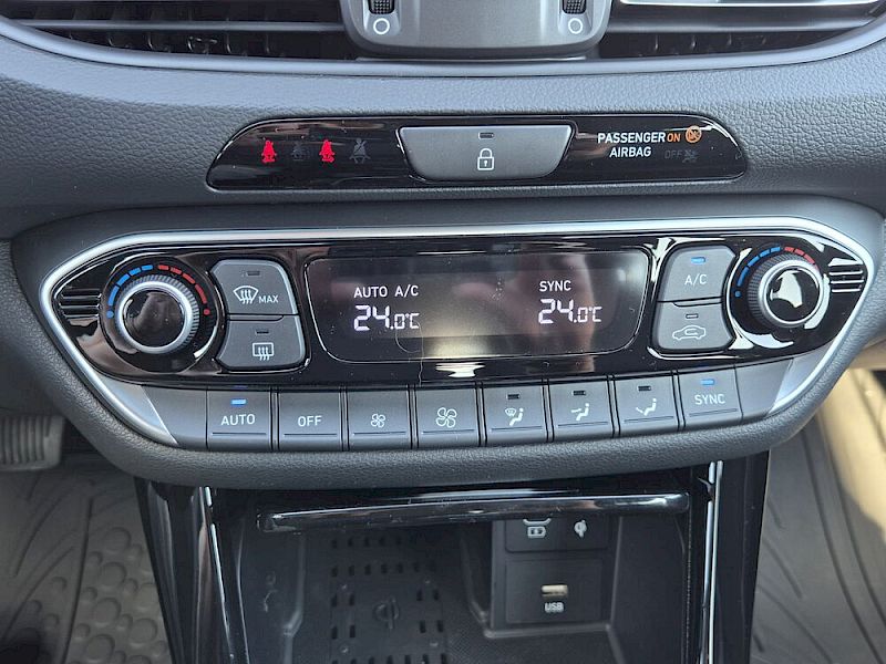 Hyundai i30 Kombi Business Line 1,5 T-GDi 48V DCT
