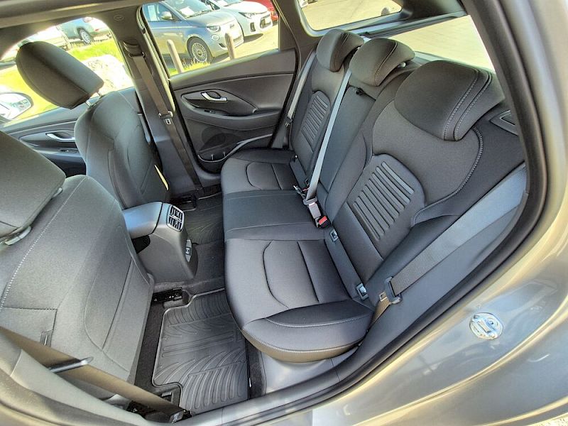 Hyundai i30 Kombi Business Line 1,5 T-GDi 48V DCT