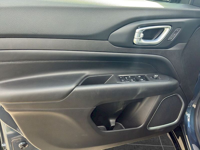 Jeep Compass Summit Plug-In Hybrid 4xe