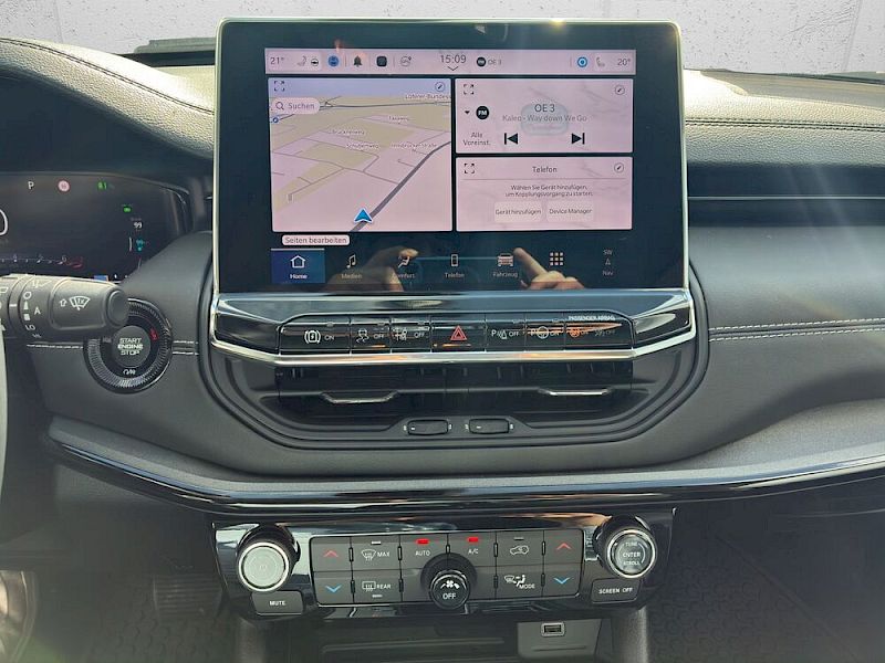 Jeep Compass Summit Plug-In Hybrid 4xe