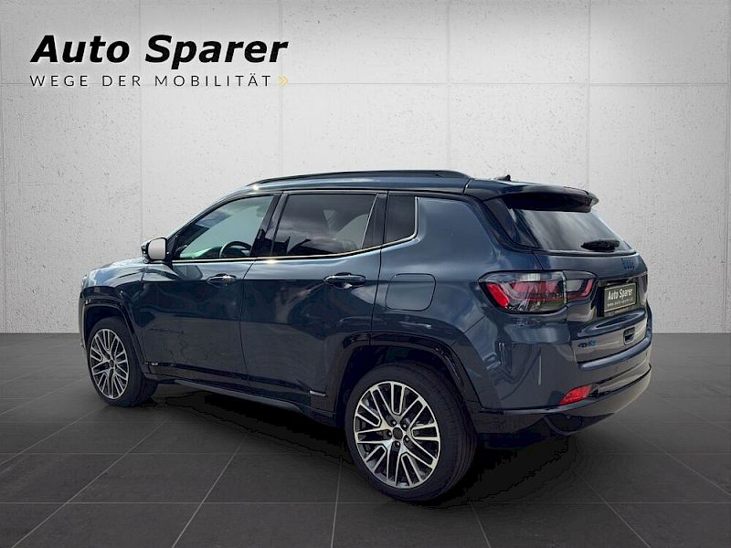 Jeep Compass Summit Plug-In Hybrid 4xe