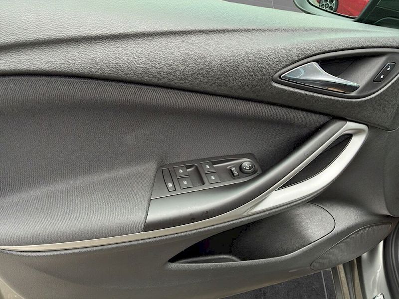 Opel Astra 120 Jahre Start/Stop