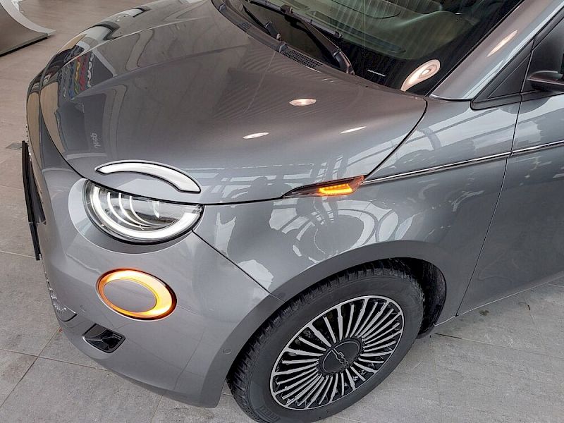 Fiat 500e 500C e Icon 42 kW/h