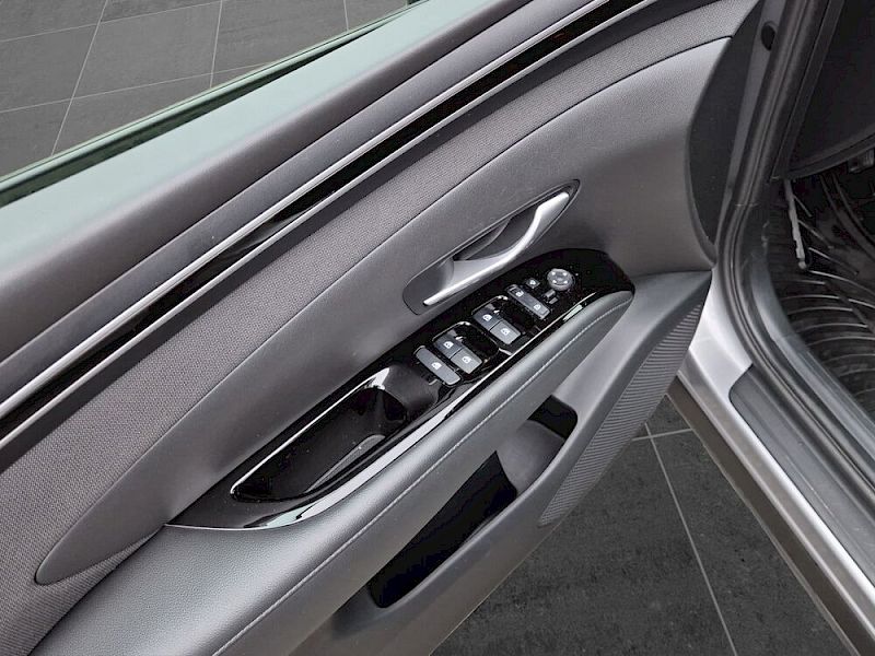 Hyundai Tucson Edition 30 1,6 CRDi 2WD 6MT - t1de0