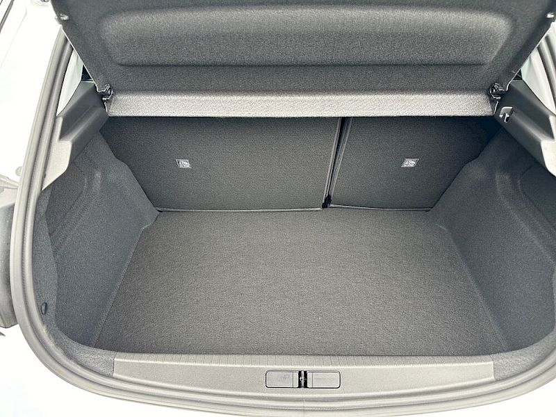 Opel Corsa 1,2 Edition *Winterreifen*