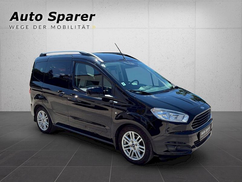 Ford Tourneo Courier Titanium